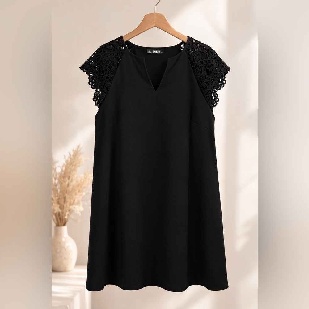 Black SHEIN Loose Fit Dress (Size L)
